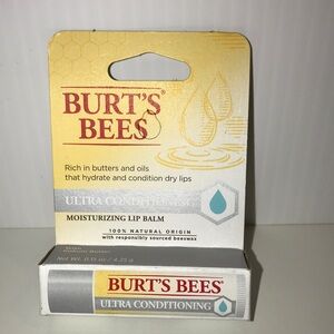 Burt's Bees Ultra Conditioning Moisturizing Lip Balm NEW